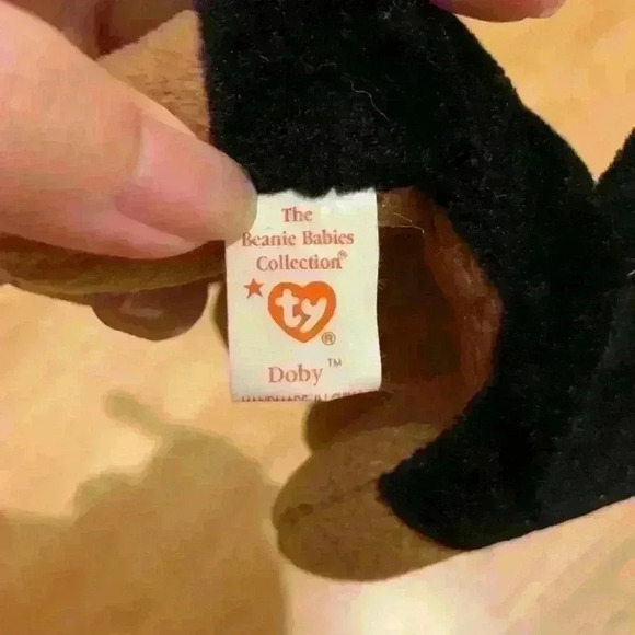 Doby Beanie Baby - Picture 6 of 7